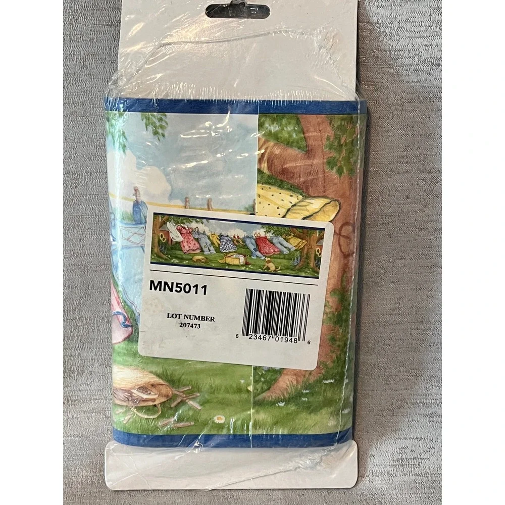 Design by Color Wallpaper Border Country Clothesline Sunflowers 5 Yards MN5011